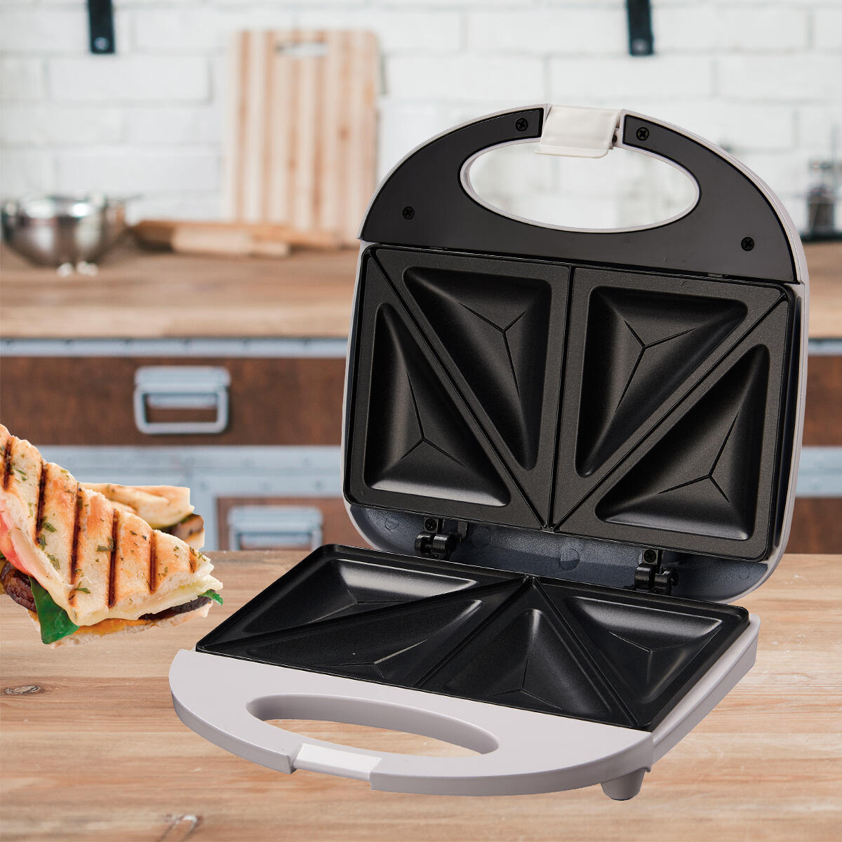 Sandwichera Eléctrica 750W para 2 Sándwiches Triangulares